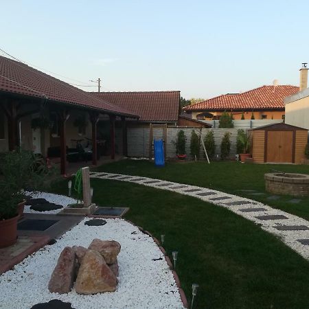 Apartmany Dimitra Sturovo Exterior photo