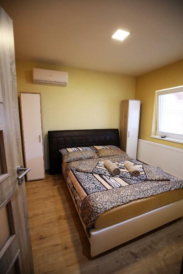 Apartmany Dimitra Sturovo Exterior photo