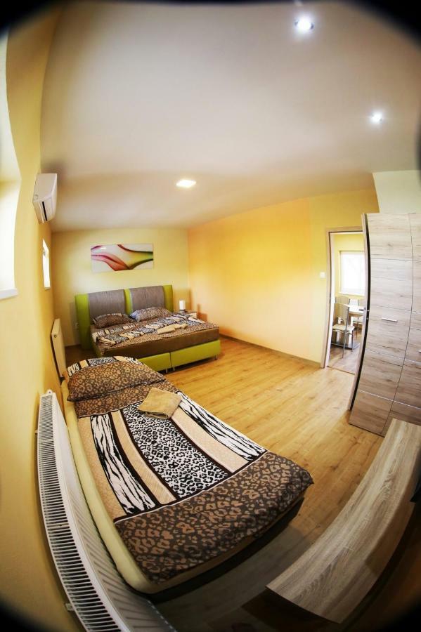 Apartmany Dimitra Sturovo Exterior photo