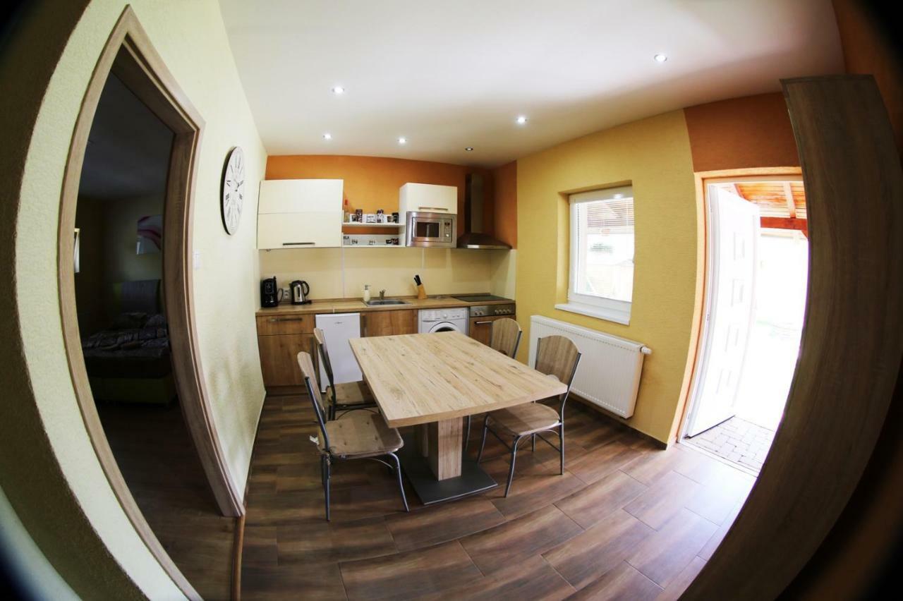 Apartmany Dimitra Sturovo Exterior photo
